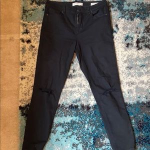 Bullhead Denim Co Lightly Worn